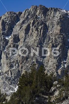 Peak above Lower Lamarck Lake, John Muir Wilderness, Sierra Nevada Range Stock Photos