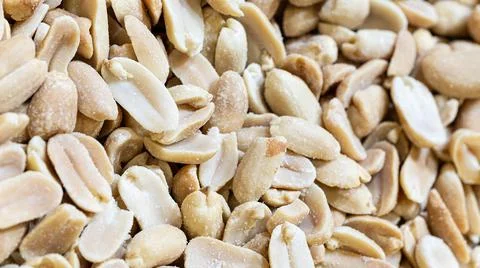 Peanut in a shell texture. food background of peanuts Foto stock