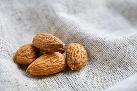 Peanut shells food background, close-up, shallow depth of field, macro. Stockfoto's