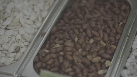 Peanuts Video stock 79020937