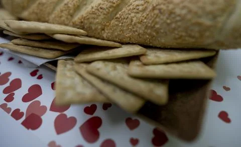 Peanuts in the shape of sweets, pacoca, cornmeal cake and peanut butter on .. Foto stock