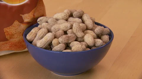 Peanuts as a Snack Vídeos de archivo 42131493