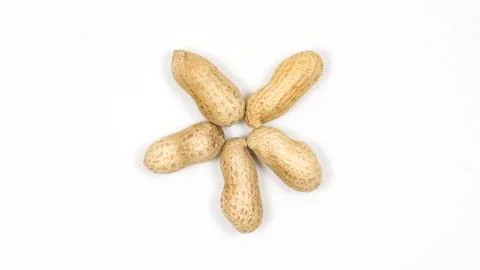 Peanuts on a white background. Peanuts in the shell. 스톡 사진
