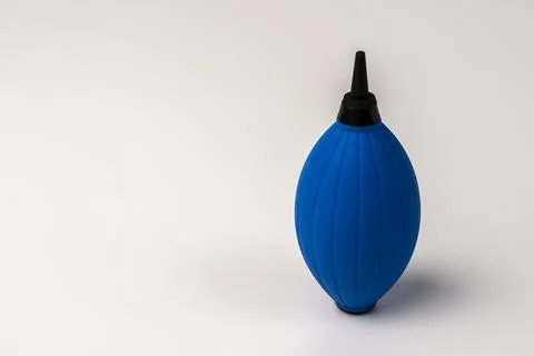 Pear for cleaning the camera from pollution. Stock-Fotos