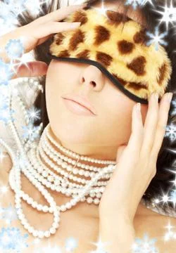 Pearls and leopard mask Stock Illustration