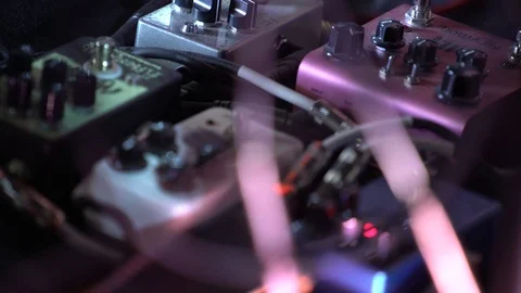 Pedalboard Into Focus Stockbeeldmateriaal 94162213