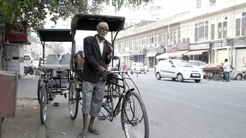 Peddle rickshaw driver. Jaipur. India Stock-Footage 84941593