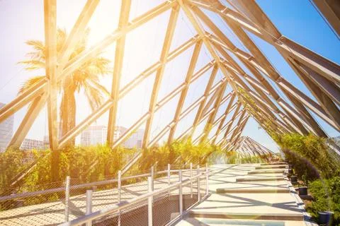 Pedestrian bridge in Barrio Nueva Las Condes in Santiago, Chile Foto stock