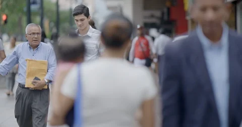 Pedestrian Crossing Video stock 122849354