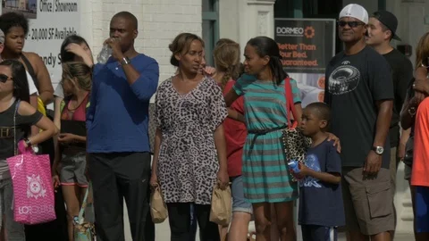 Pedestrian crossing streets Stock-Footage 73765494