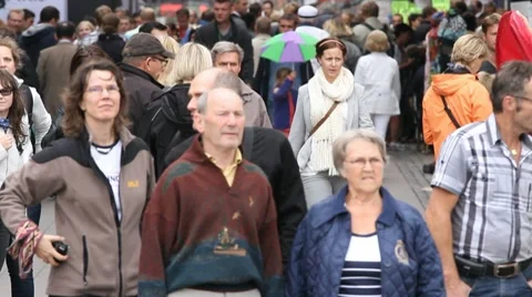 Pedestrian street Stock Footage 8682642