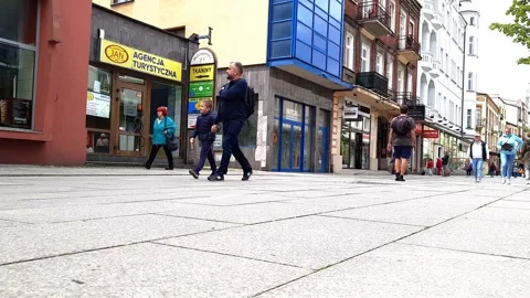 Pedestrianized street Stock Footage 272485635