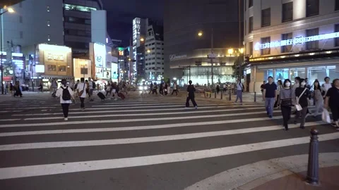 Pedestrians Crossing Busy 4 Way Intersec | Stock Video