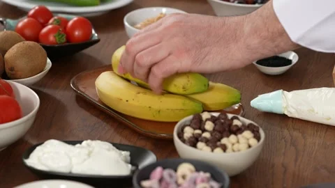 Peel the banana Stock Footage 183593743
