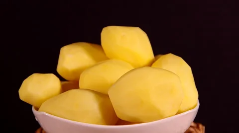 Peeled potatoes Stock Footage 32792176