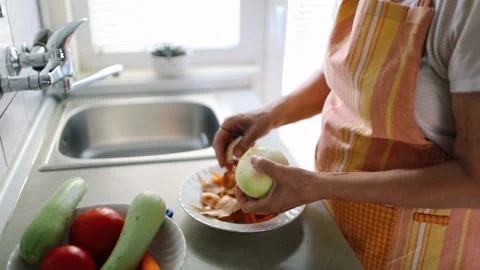 Peeling onion Stock Footage 280314702