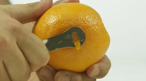 Peeling an orange skin Video stock 67358877