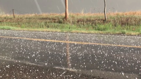 Pelted bu Hail 스톡 동영상 54755911