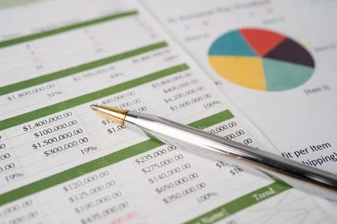 Pen on chart or graph paper. Financial, account, statistics and business da.. Stockfoto's