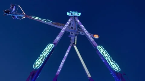 Pendulum amusement ride Stock Footage 201387365
