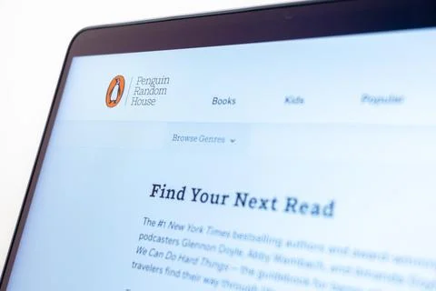 Penguin Random House website displayed on laptop promoting next read Fotos de archivo