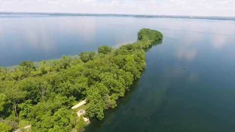 Peninsula in Lake (Picnic Point, Madison WI) Stock Footage