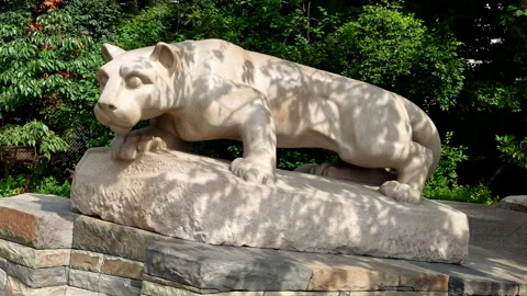 Penn State University Nittany Lion Shrine state and park 스톡 동영상 249640407