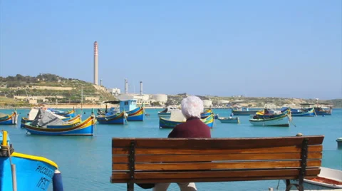 Pensioner on holiday Stock Footage 37771858