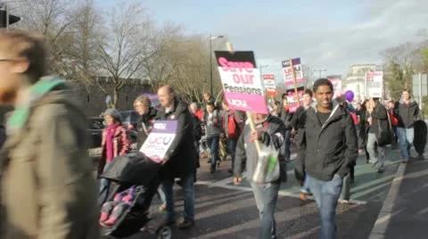 Pensions protest (8477) Video stock 9185577