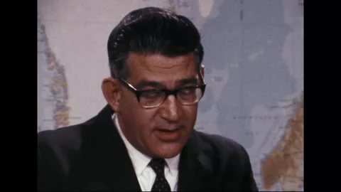 PENTAGON - 1969: EC-121 shootdown briefing — Furrowed brow marks the close-up 動画素材 342569070