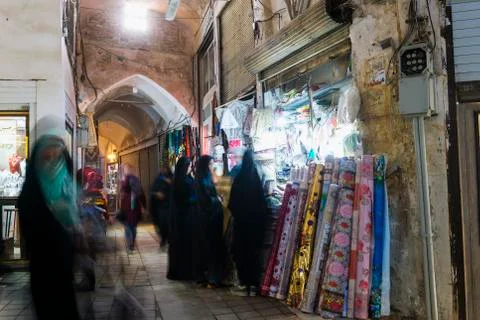People and shops in the old Kashan bazaar, Isfahan Province, Islamic Republic of Stock Photos