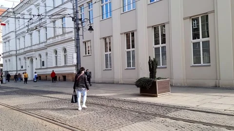 People are hurrying through historic district. Stock Footage 270987501