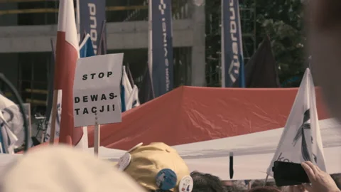 People are protesting against the supreme court in Warsaw. Stock Footage 124819205