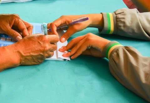 People are voting Stock Photos