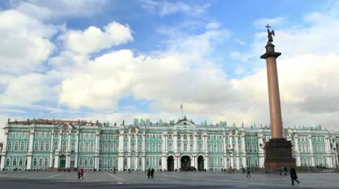 People are walking near the Hermitage in St.-Petersburg. Real time. Stock Footage