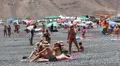 People on the beach HD Footage