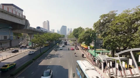 People can be seen on their way to the Chatuchak Weekend Market. 動画素材 301415544