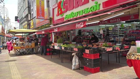 People can seen exploring around Brickfields Little India in KL Видео 271493325