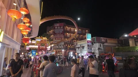 People can seen exploring around the Jonker Street Malacca 動画素材 285471709