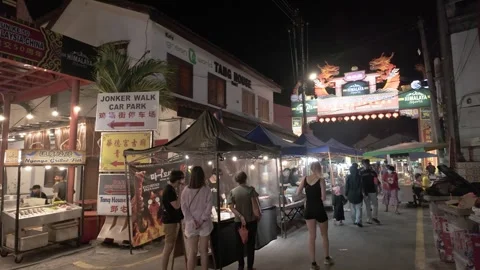 People can seen exploring around the Jonker Street Malacca 動画素材 288570651