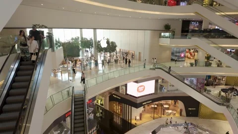 People can seen exploring around Iconsiam shopping mall, Bangkok. Видео 301298774