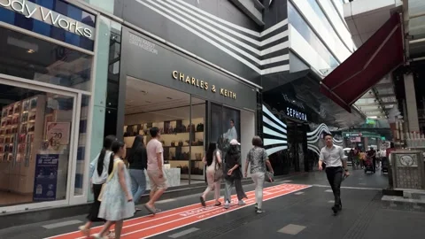 People can seen exploring around the area of Bukit Bintang, Malaysia. Stock-Footage 314989306