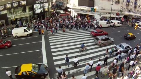 People in the city Video stock 81533257