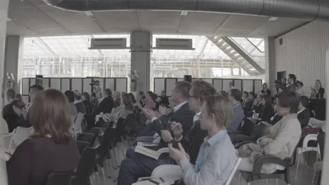 People clapping after presentation slow motion Stock Footage 167257071