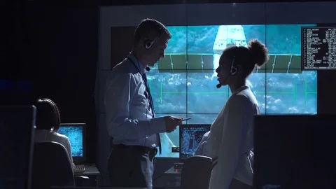 People communicating in flight center 動画素材 79079228