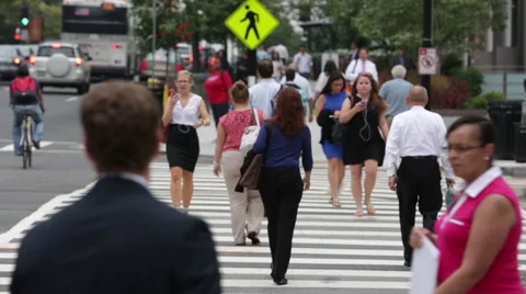 People crossing the street in Washington D.C. (5) Stock Footage
