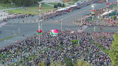 People at a crossroads Stock Footage 45010234