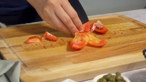 People cutting tomato Stock Footage 147747902