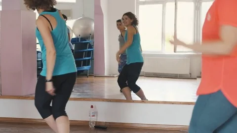 People dancing zumba Video stock 80518419