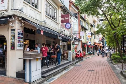 People drinking in pubs Foto stock